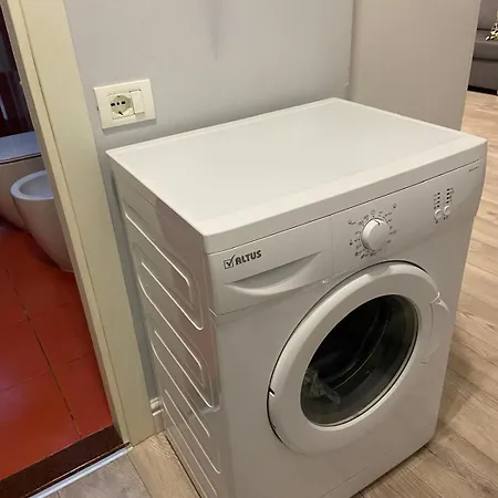 Apartment Comfy In Blloku Zone 2 Tirana
