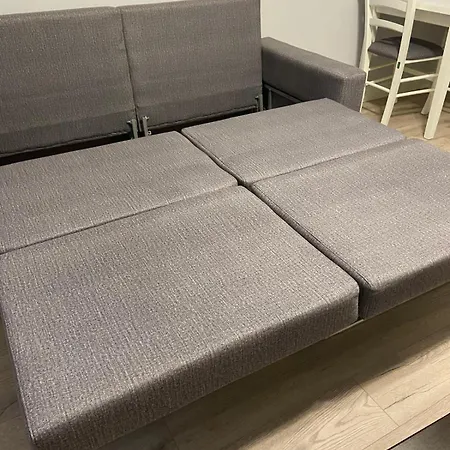 Comfy In Blloku Zone 2 Apartment Tirana